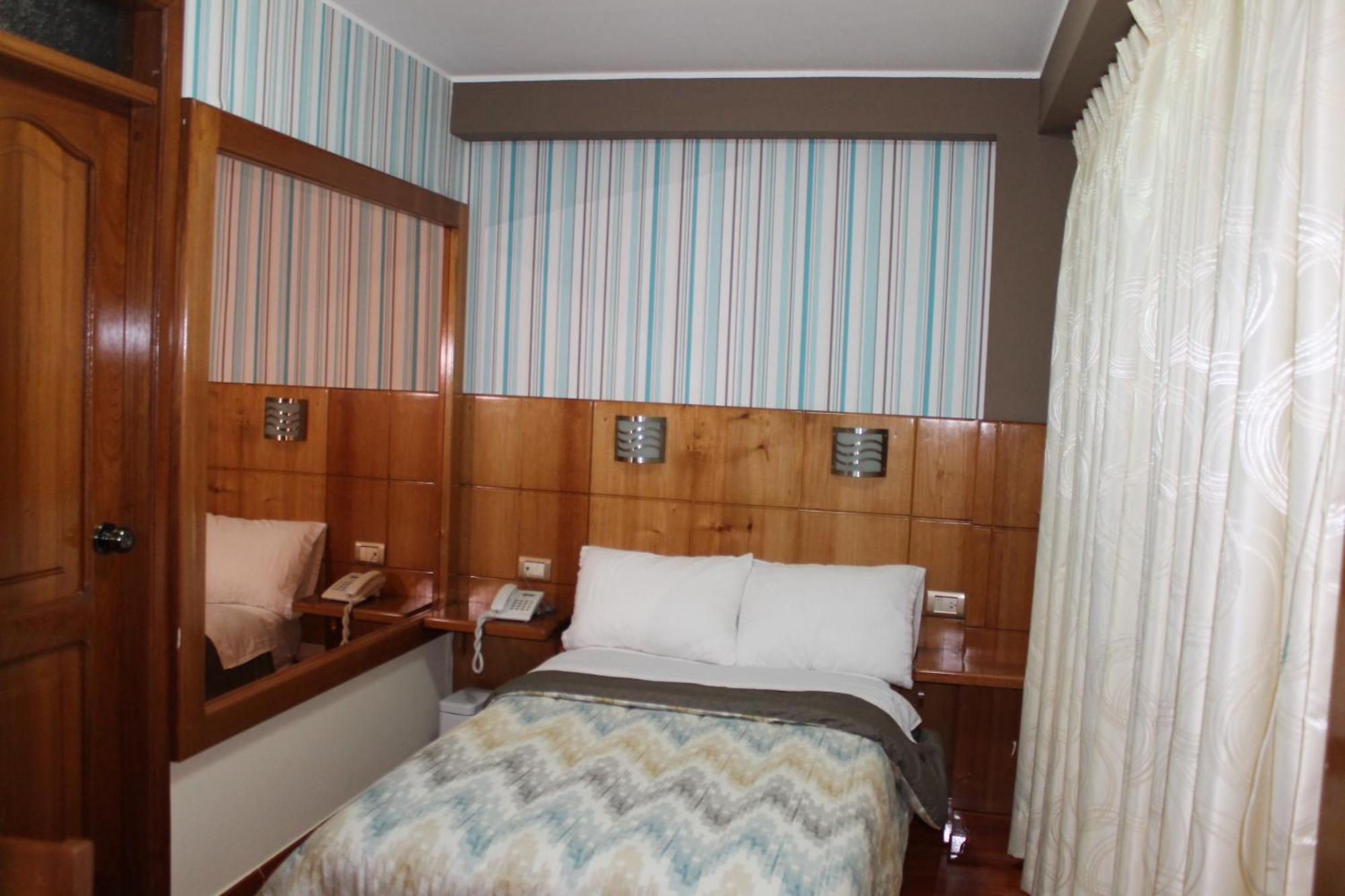 Hotel Venecia Huánuco Quarto foto
